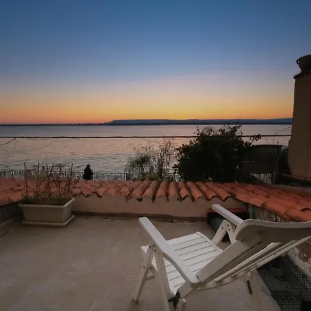 Villa Wonderful Waterfront Ancient House Syracuse