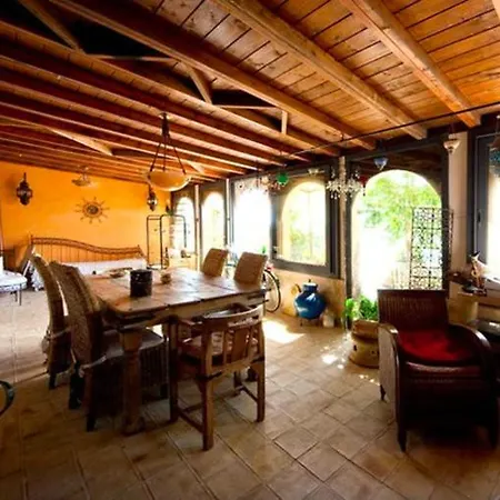 Wonderful Waterfront Ancient House Villa