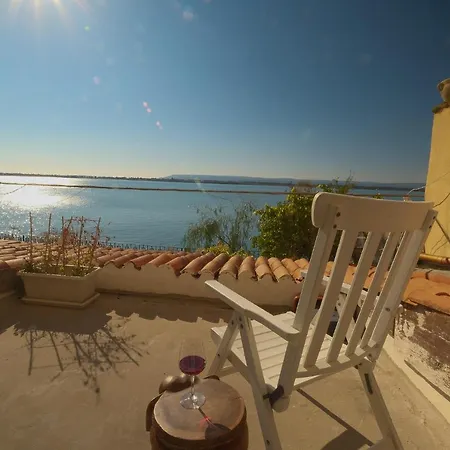 Villa Wonderful Waterfront Ancient House Syracuse